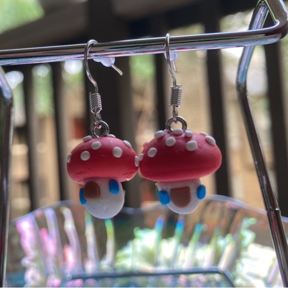 NEW Mushroom Dangle Earrings silver toned Rock & Rose - Picture 3 of 4